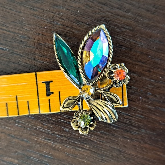 Vintage Clip Earrings Multicolored Multidimensional 1" - Picture 8 of 10